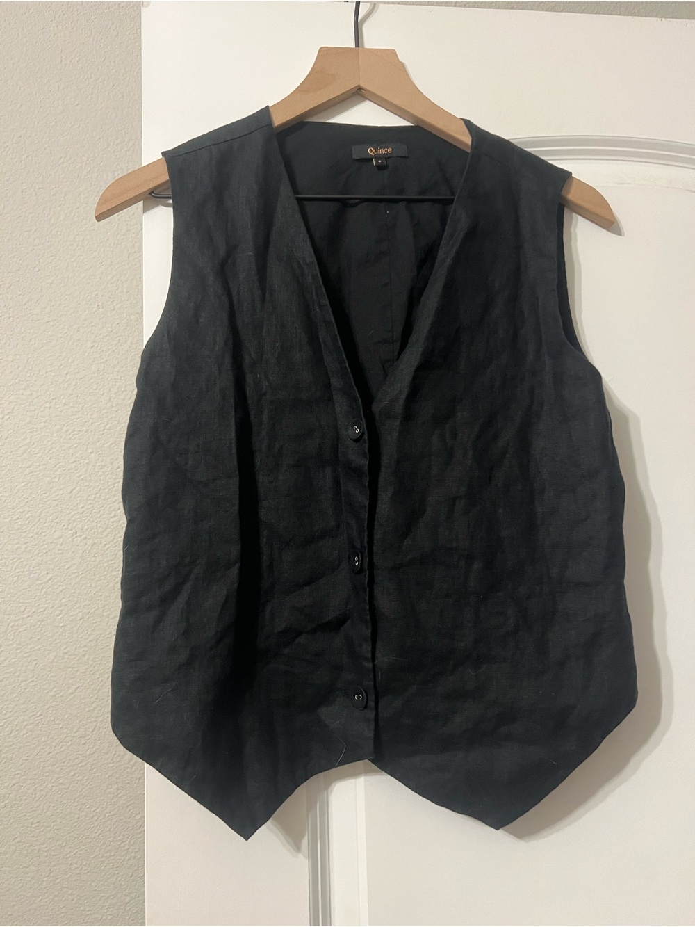 Quince Black 100% Linen Sleeveless Button Vest